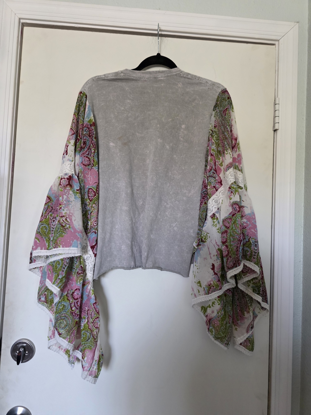 Upcycled Red Hot Chili Peppers Graphic Pullover with Floral Sleeves - Picture 2 of 4